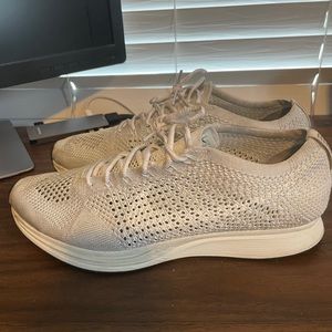Nike Flyknit Racer